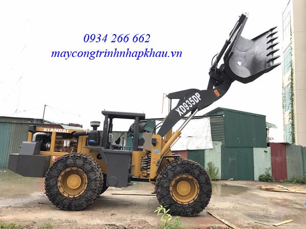 Máy xúc lật chui hầm Xiandai đổ nghiêng gầu 1.7m3